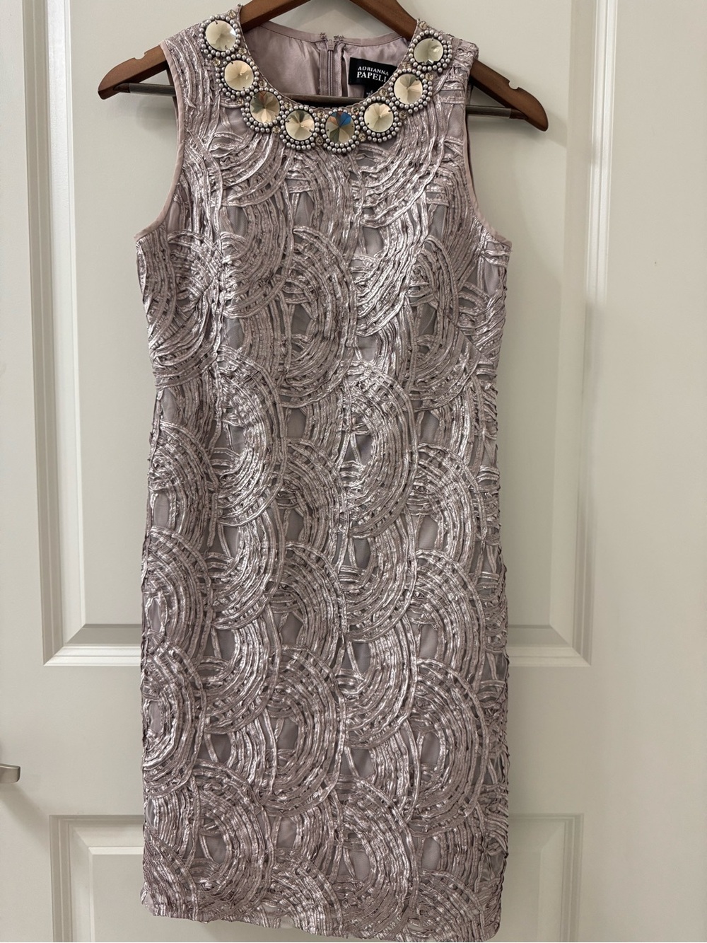 Adrianna Papell Dress Gray Mesh Lace Bead Wedding Party Cruise Event Sheath sz 4